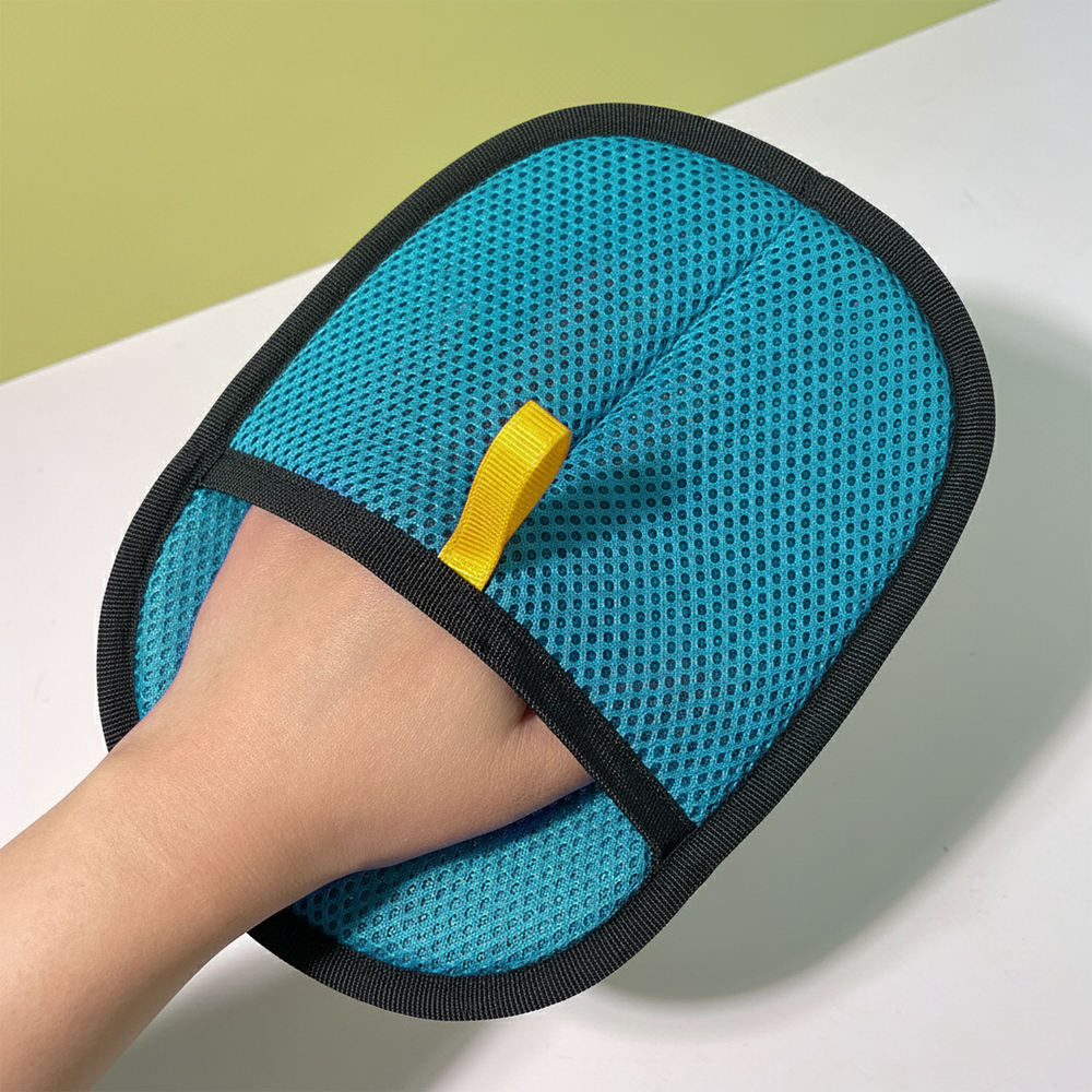 🔥TikTok Hot Sellers- ComfortCornerUs™ CleanPaw Pet Hair Swiping Glove