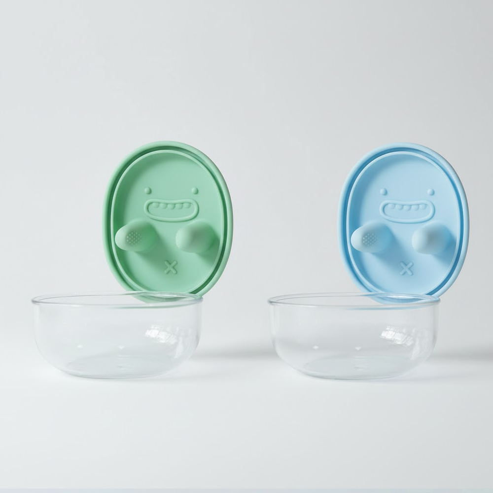 ComfortCornerUs™ TouchFree SnackGrip Silicone Container