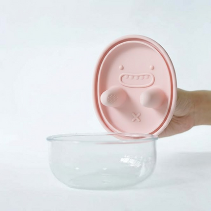 ComfortCornerUs™ TouchFree SnackGrip Silicone Container