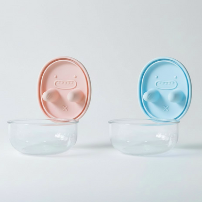 ComfortCornerUs™ TouchFree SnackGrip Silicone Container